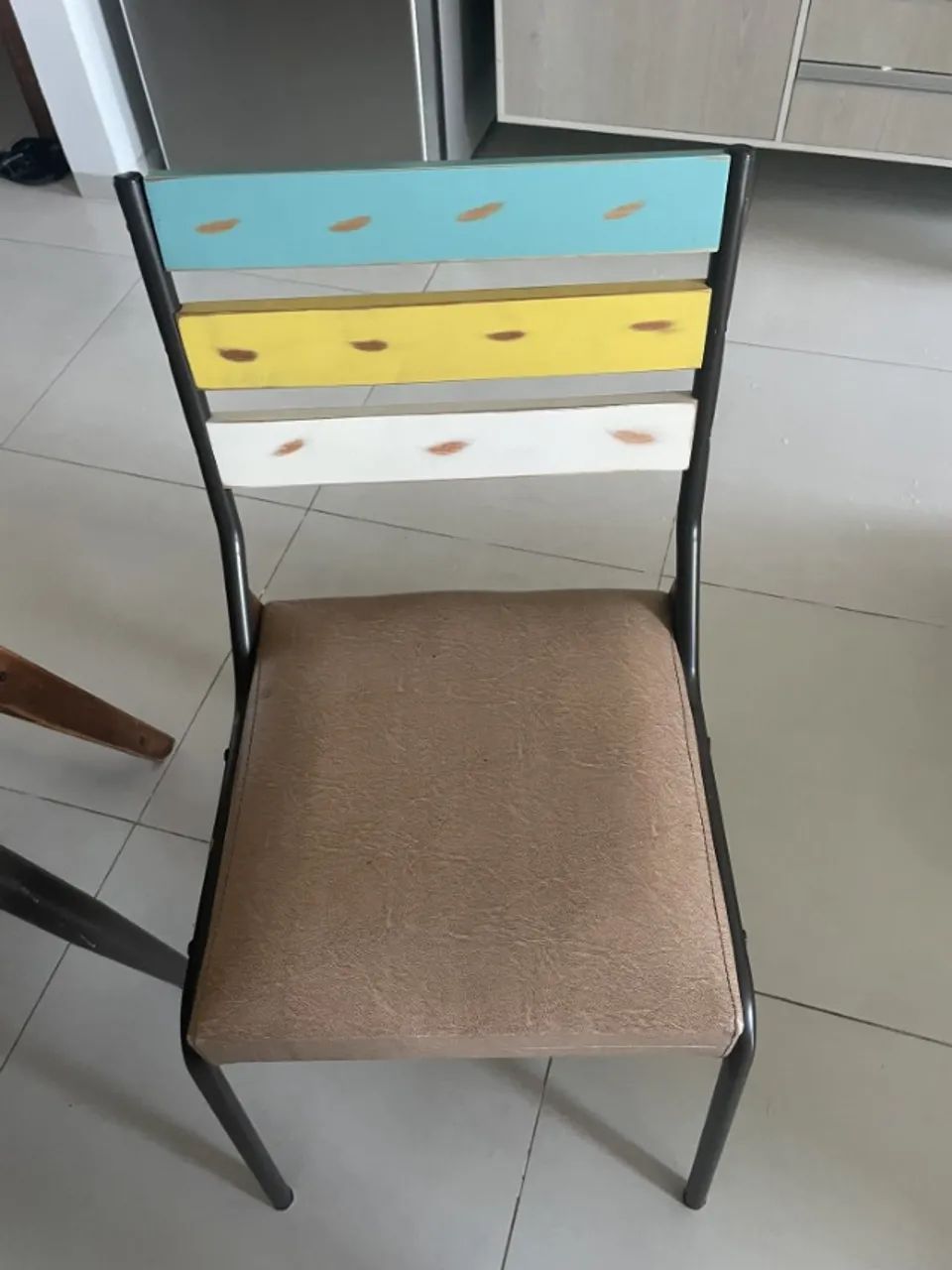 Mesa com 4 cadeiras Modecor - Conjunto de Copa - Foto 3