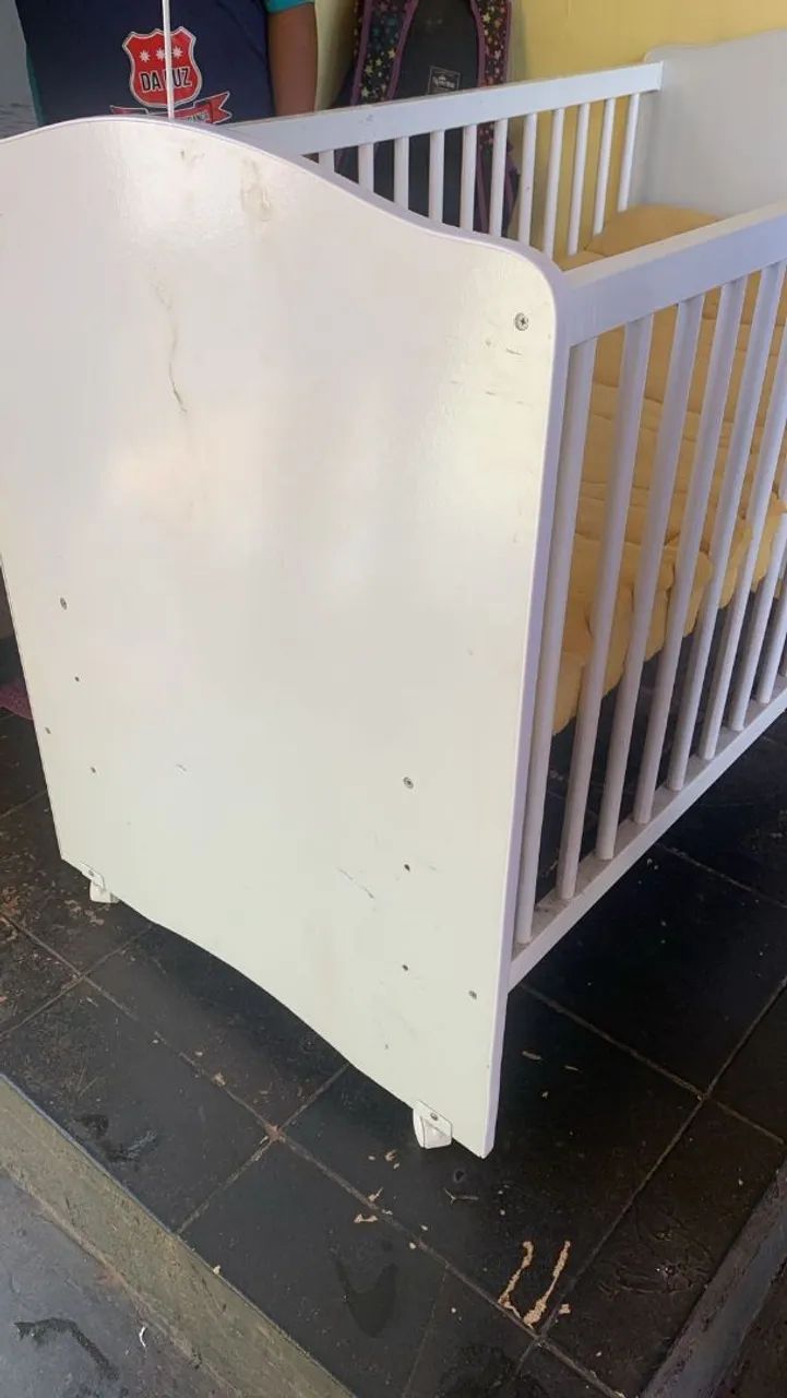 Berço americano sem colchão 