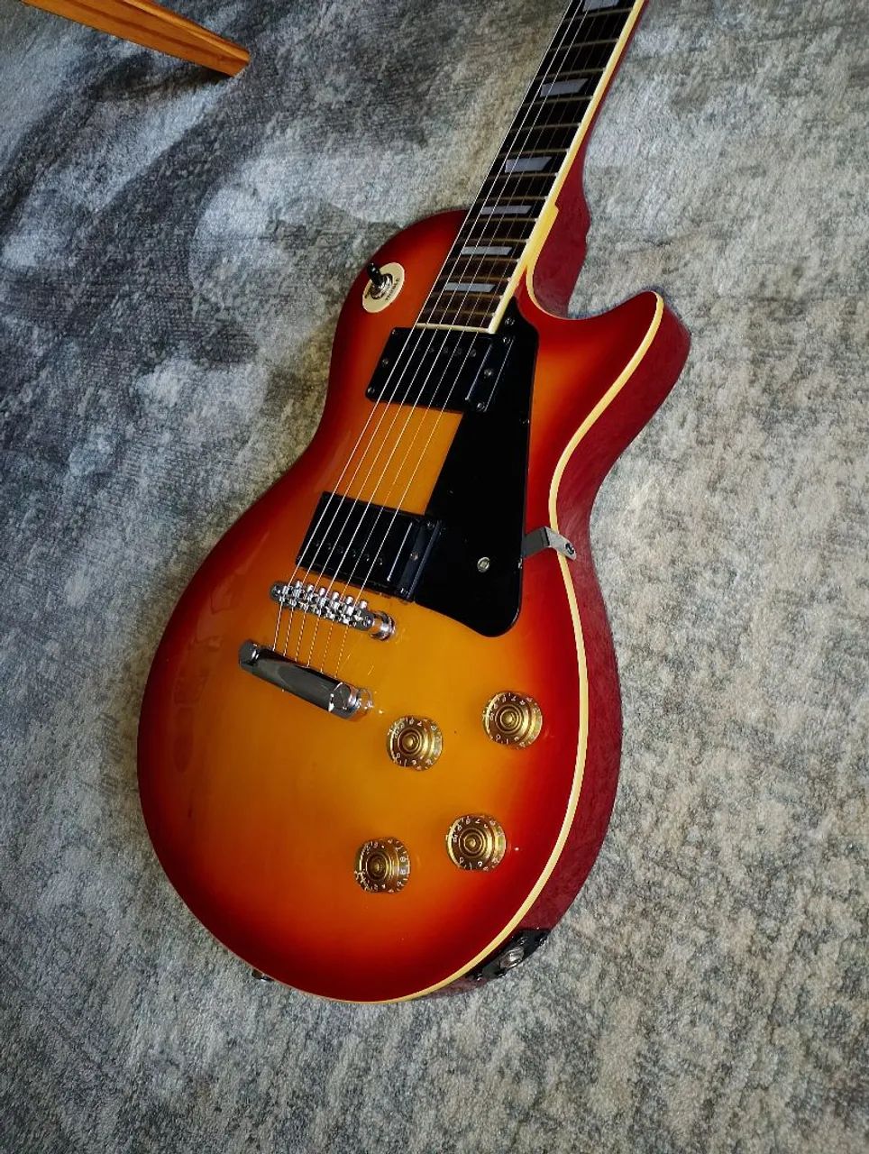 Guitarra les paul cherry burst - Foto 2