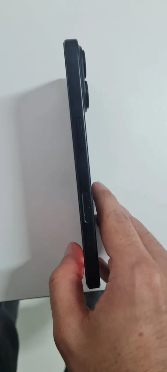 IPHONE 16 - Foto 5