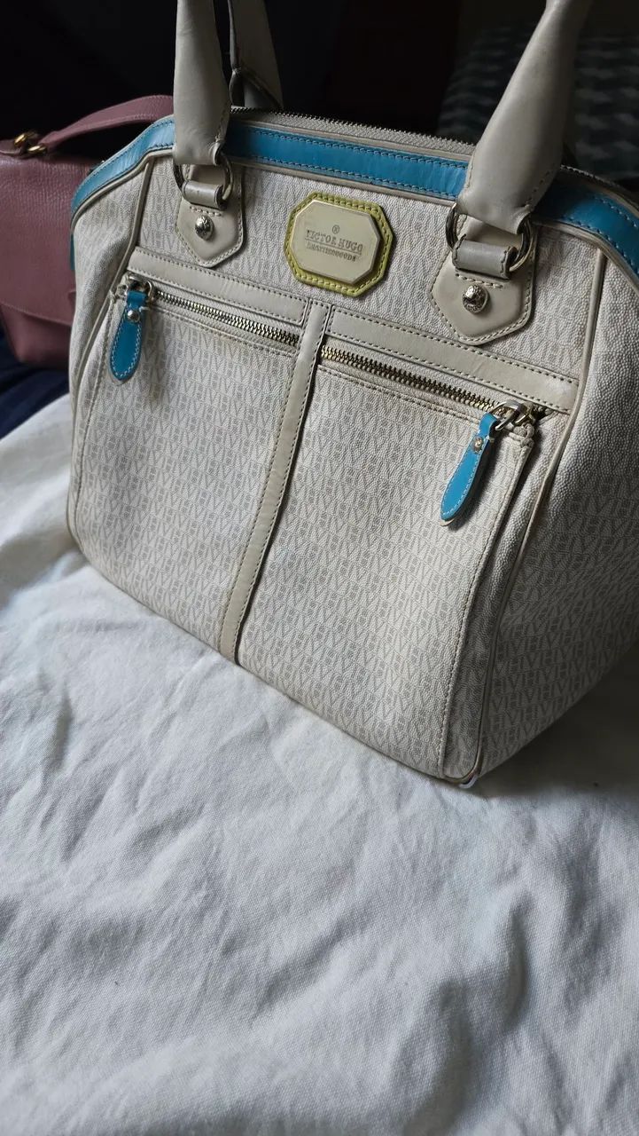 VENDO BOLSA VITOR HUGO BRANCA  - Foto 2