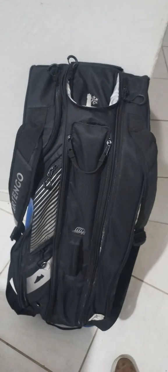 Vendo raqueteira Artengo 5x