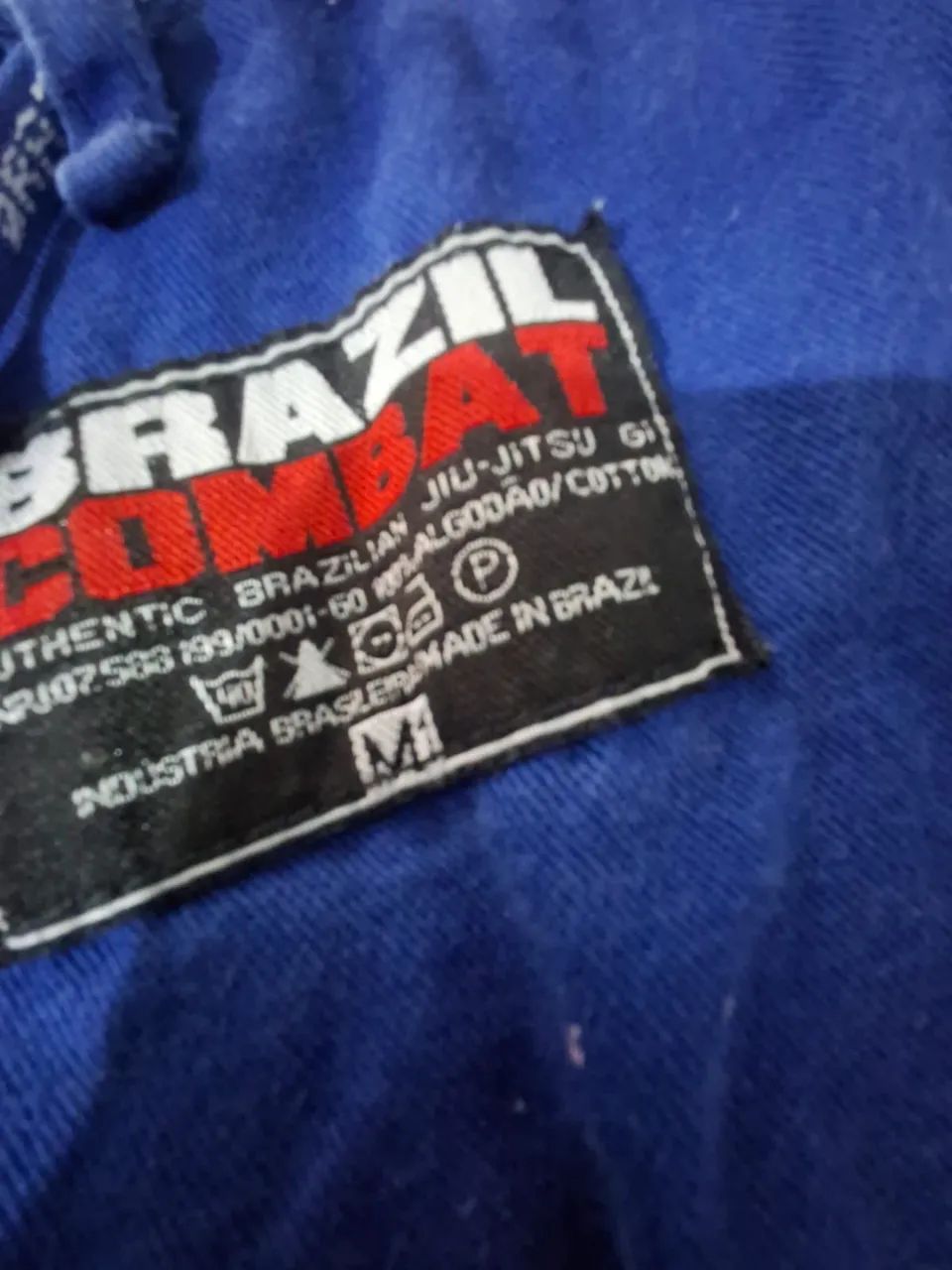 Kimonos azul(M1) Branco (M0) cada e 150 e os dois é 200  - Foto 5