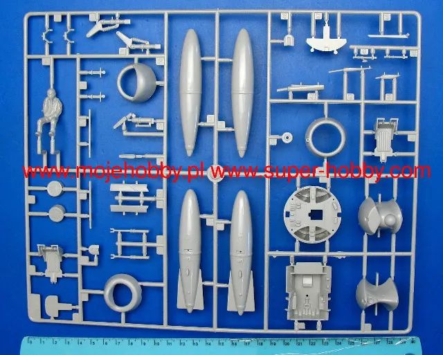 MODELO PARA MONTAR TRUMPETER PLA AIR FORCE JJ-5 TRAINER ESCALA 1/32 - Foto 3