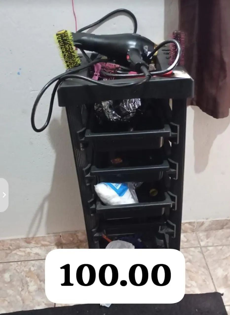 Vêndo cadeira, lavatório e carrinho.nao entrego. - Foto 2