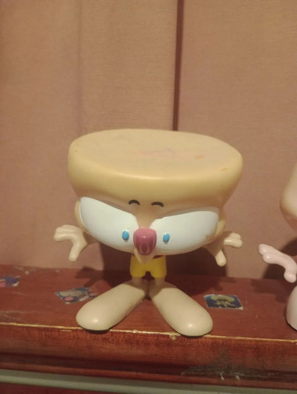 Bonecos em vinil mongo e Drongo 10 cm  - Foto 3