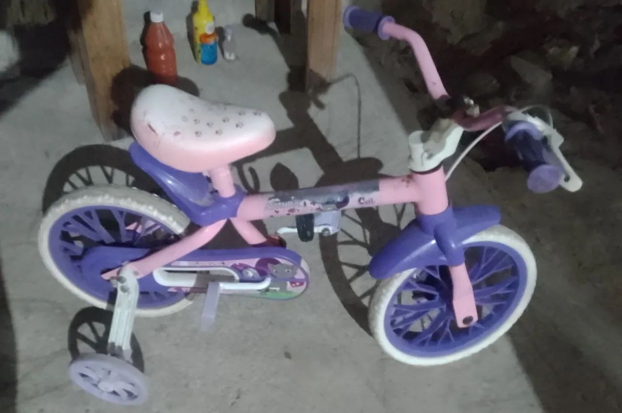 Bicicleta infantil feminina  - Foto 2