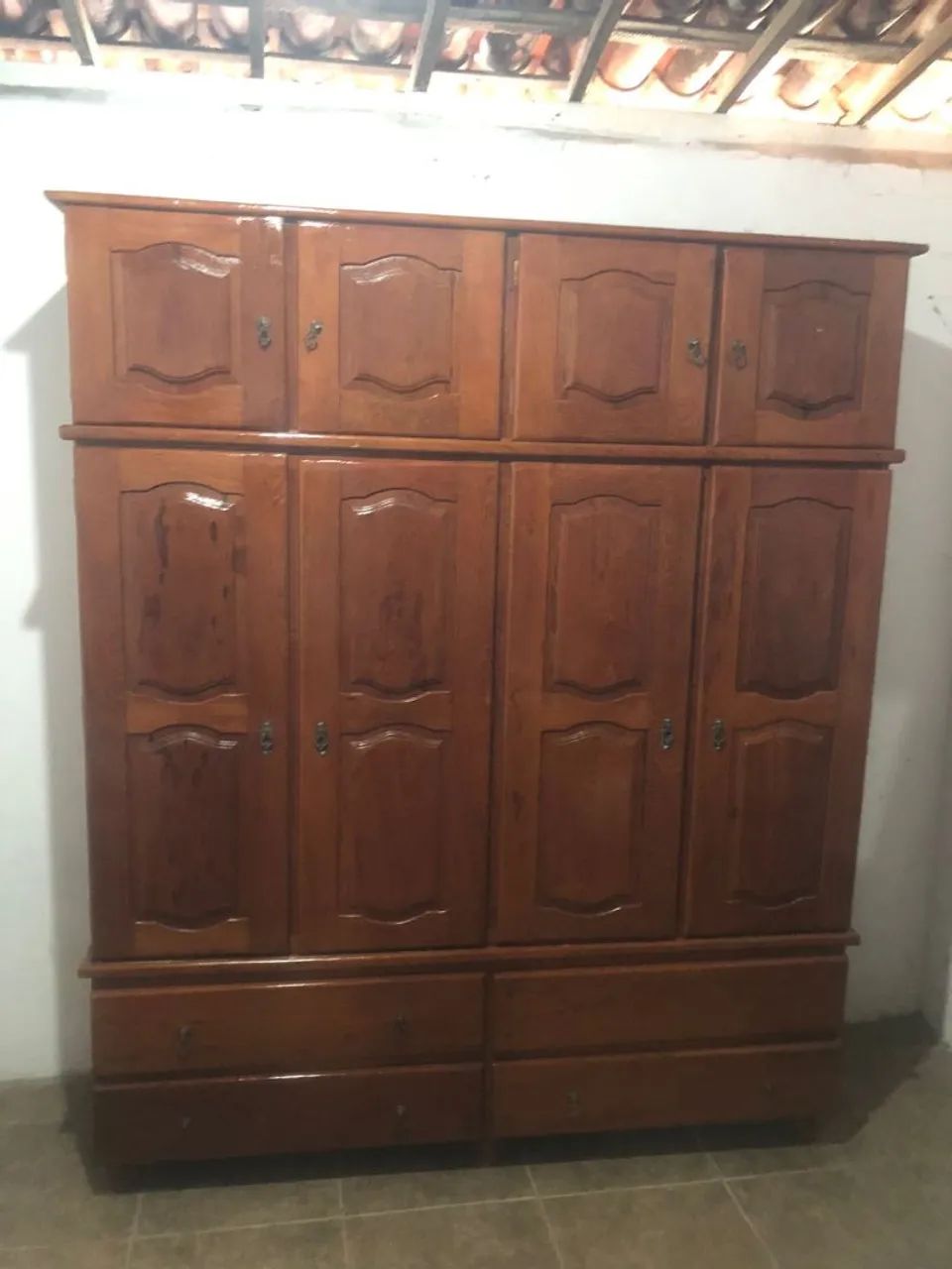 Guarda roupa de casal madeira angelim pedra semi novo pra vim buscar aqui em prazeres  - Foto 3