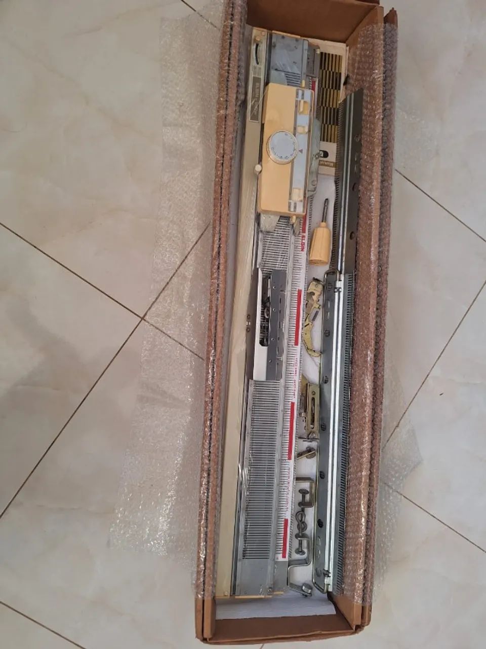 MAQUINA ELGIN BROTHER 840 COM FRONTURA  - Foto 2