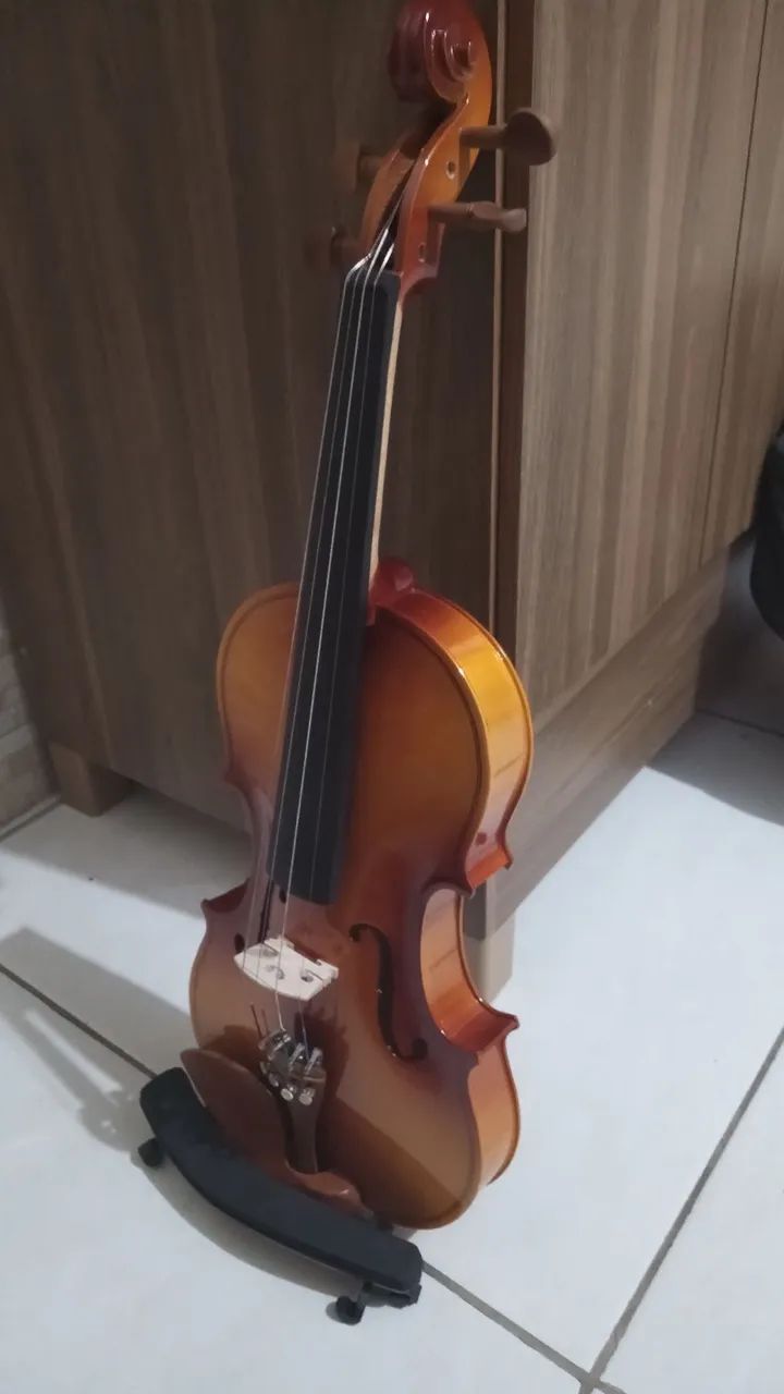 Violino 4/4 completo com acessórios, nunca antes usado - Foto 3