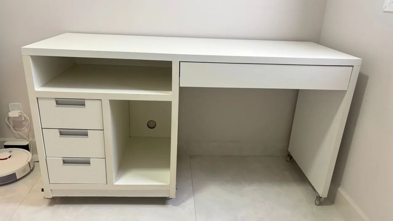 Mesa penteadeira branca MDF