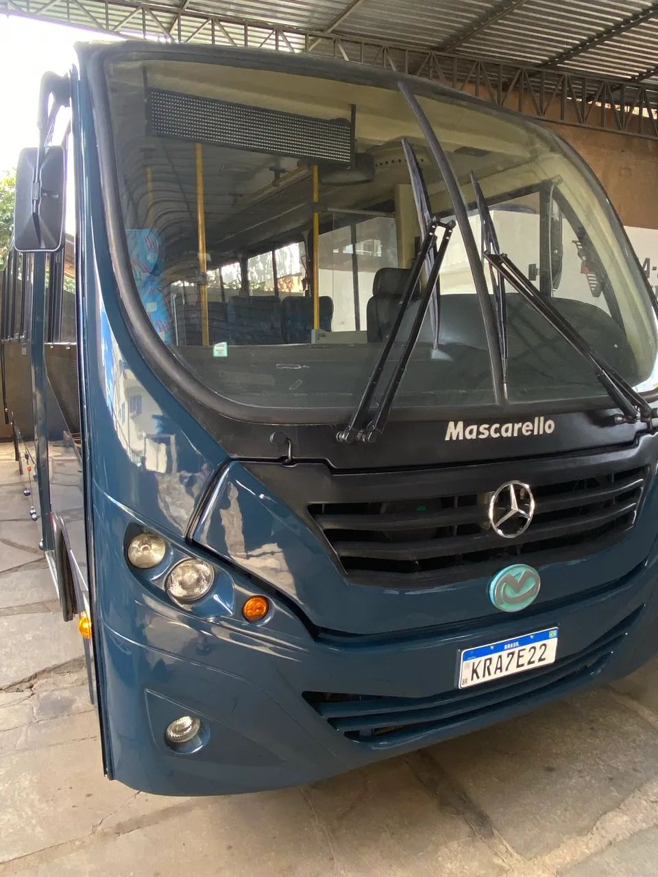 ,Suspensão a Ar,pneus novos ,veículo com 172.000-KM. - Foto 7