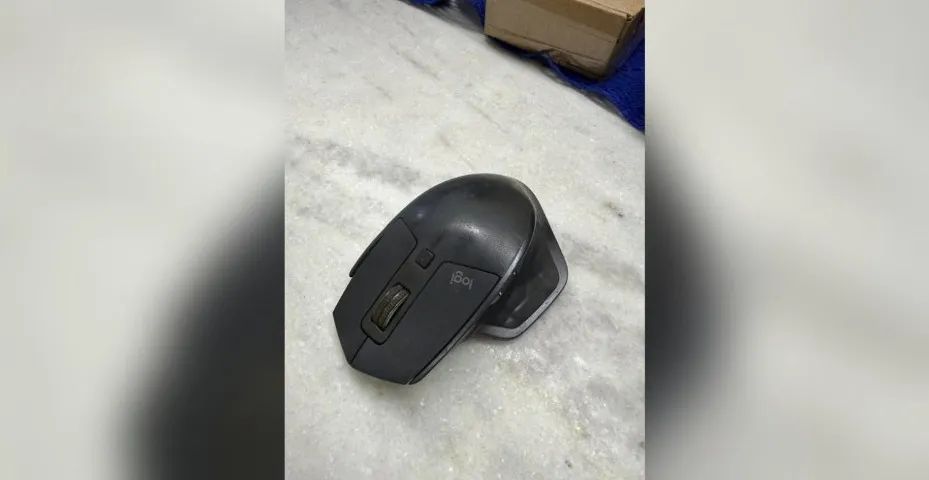 Mouse Logitech MX Master 2S Graphite sem fio com caixa - Foto 2