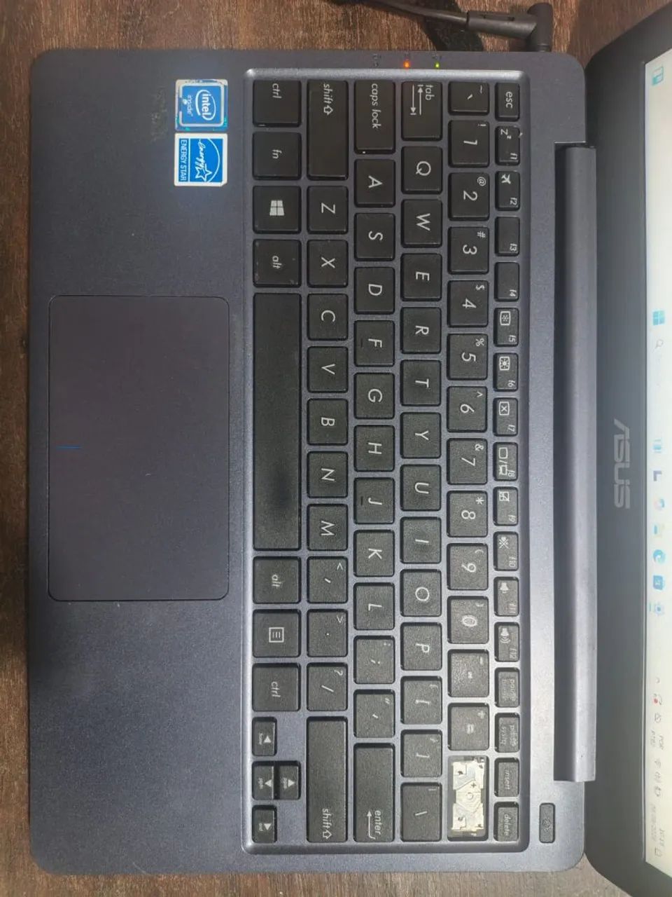 Notebook pequeno Asus - Foto 5