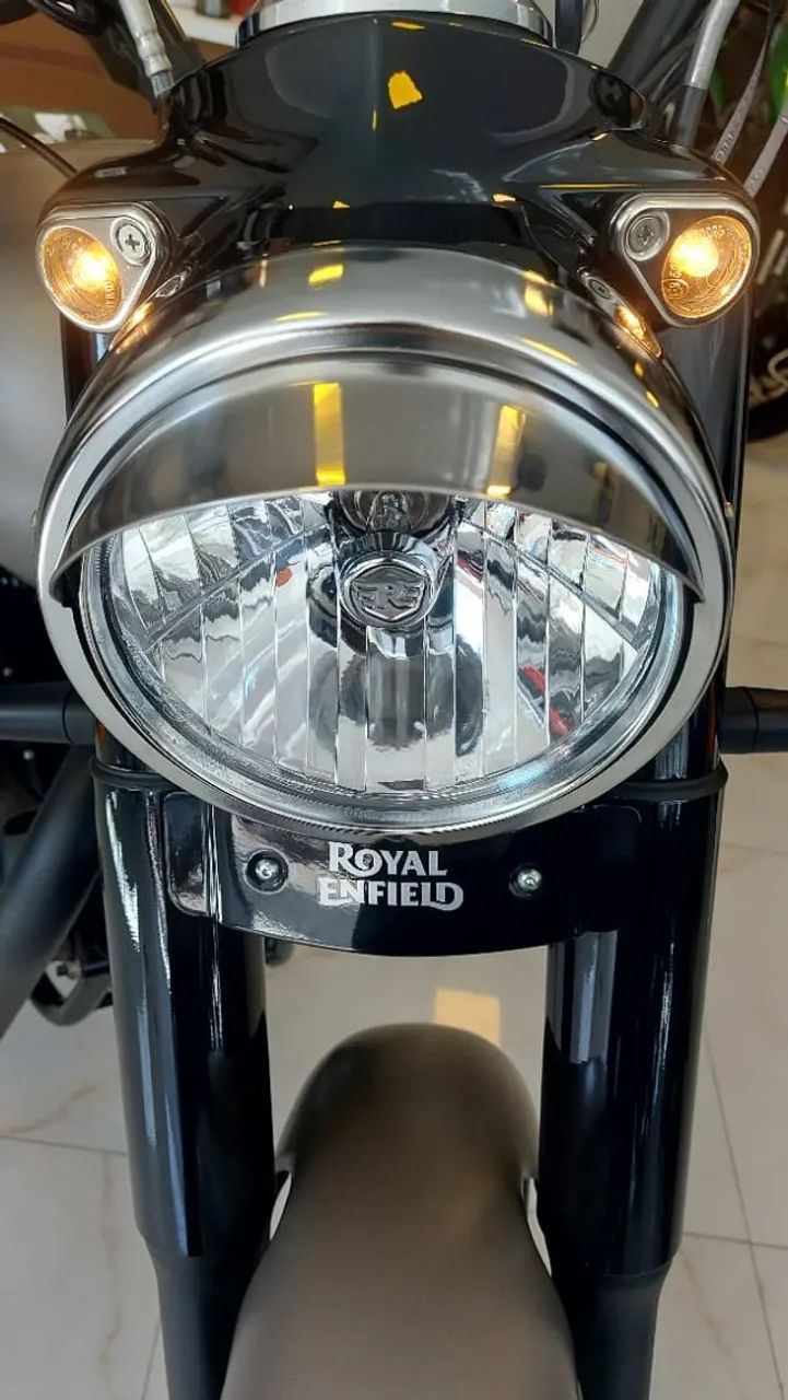 Royal Enfield Classic 350 2025 - Foto 5