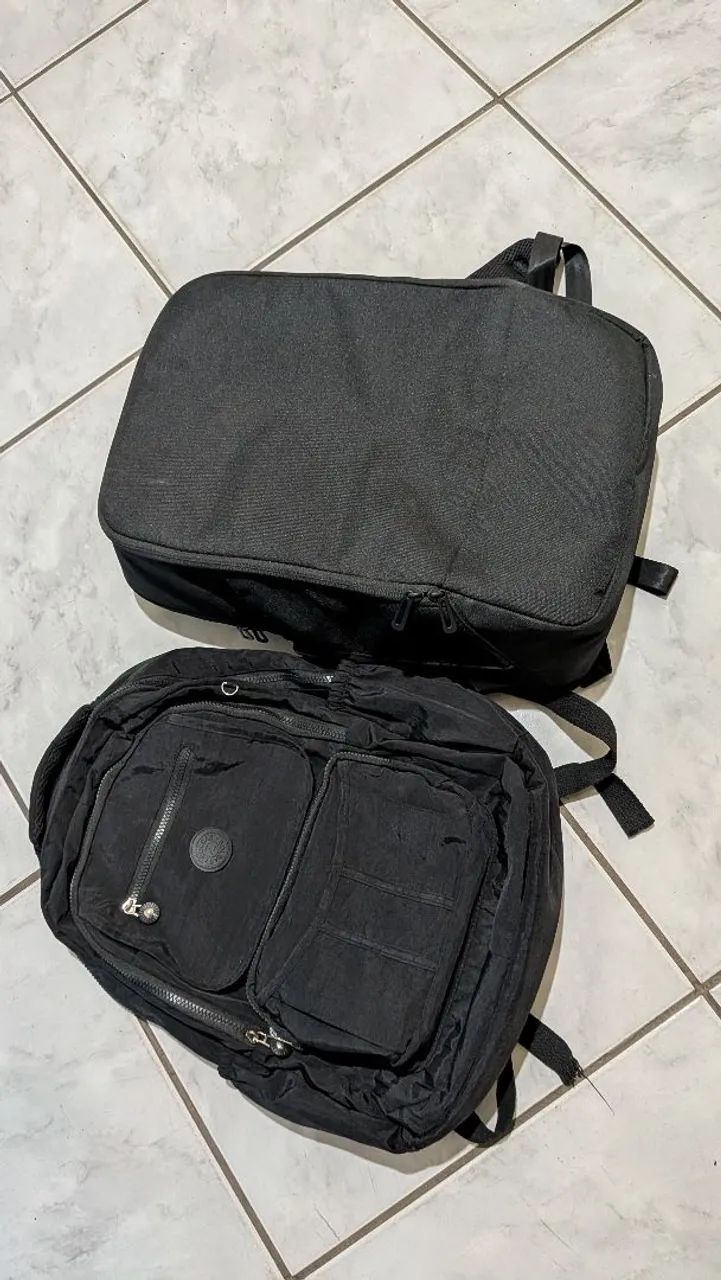 2 mochilas pelo preço de 1