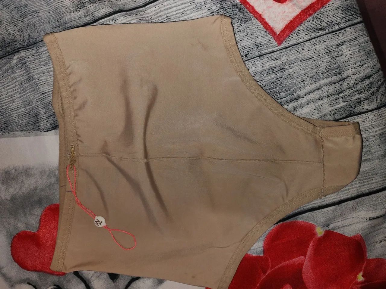 Roupas novas usadas apenas uma vez  - Foto 3