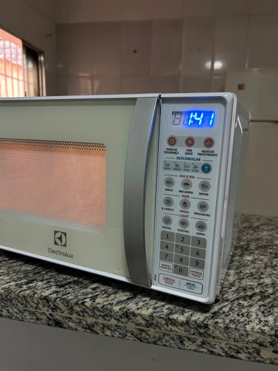 Microondas Electrolux Led azul  - Foto 3