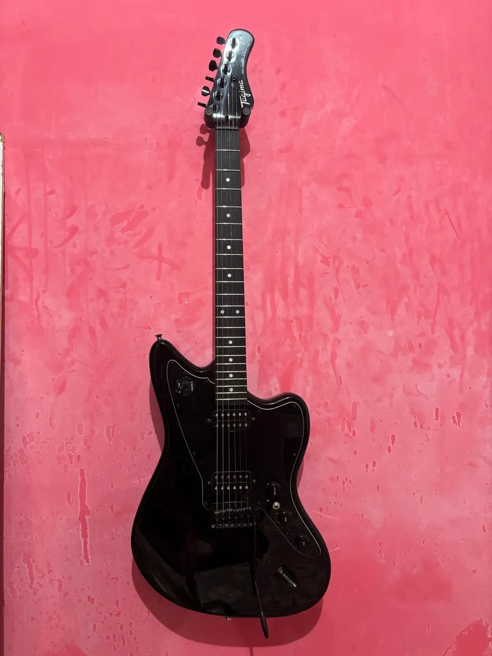 Guitarra + Drive + Delay + Cubo