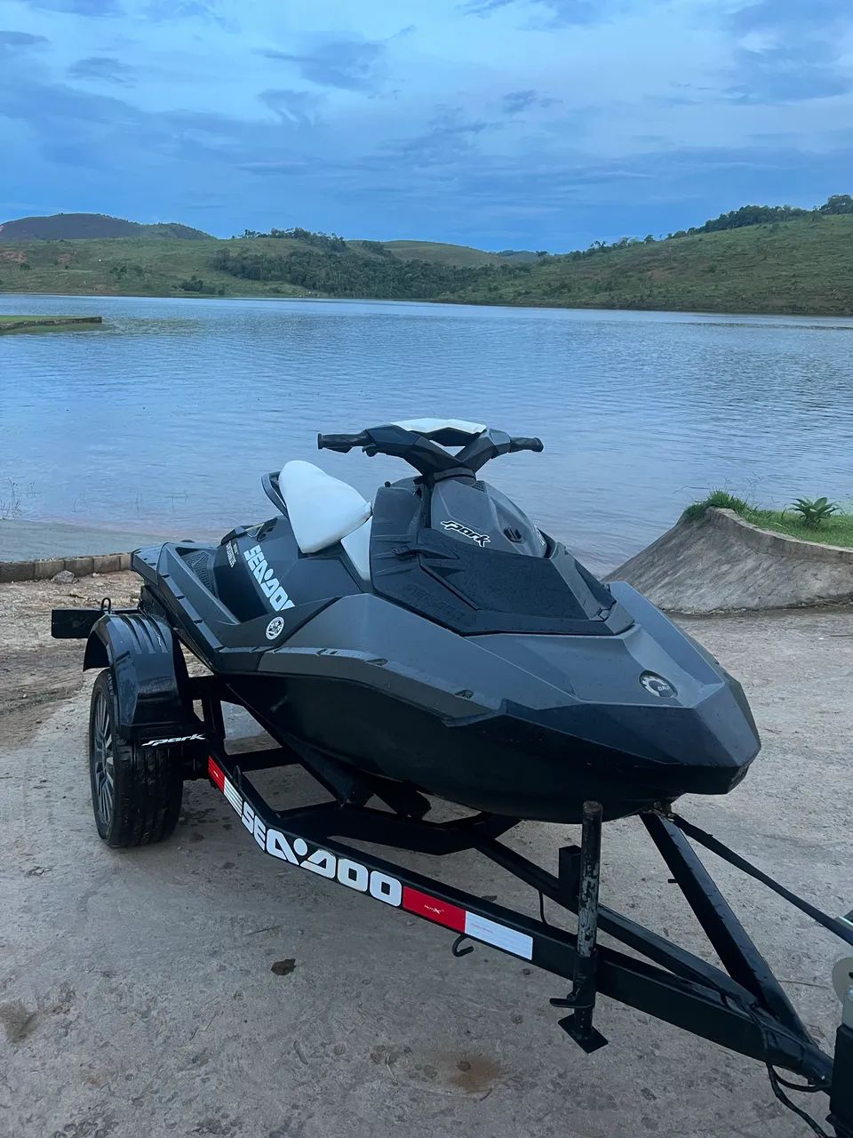 Jetski Sea Doo Spark 
