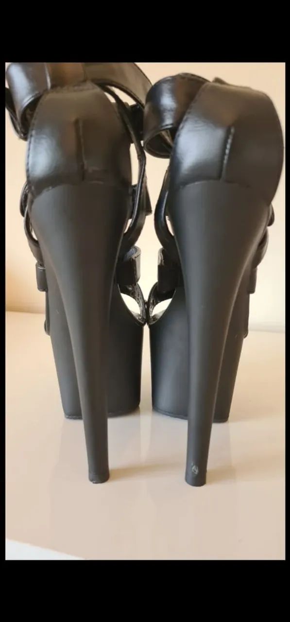 Sandália Pleaser - Foto 4