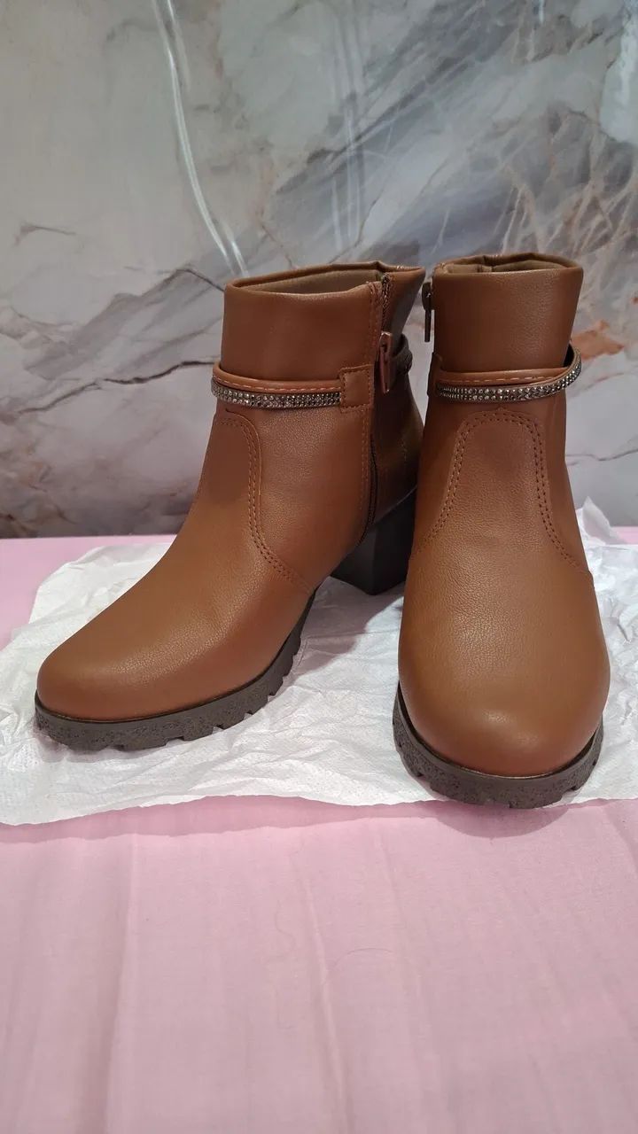 Bota feminina 