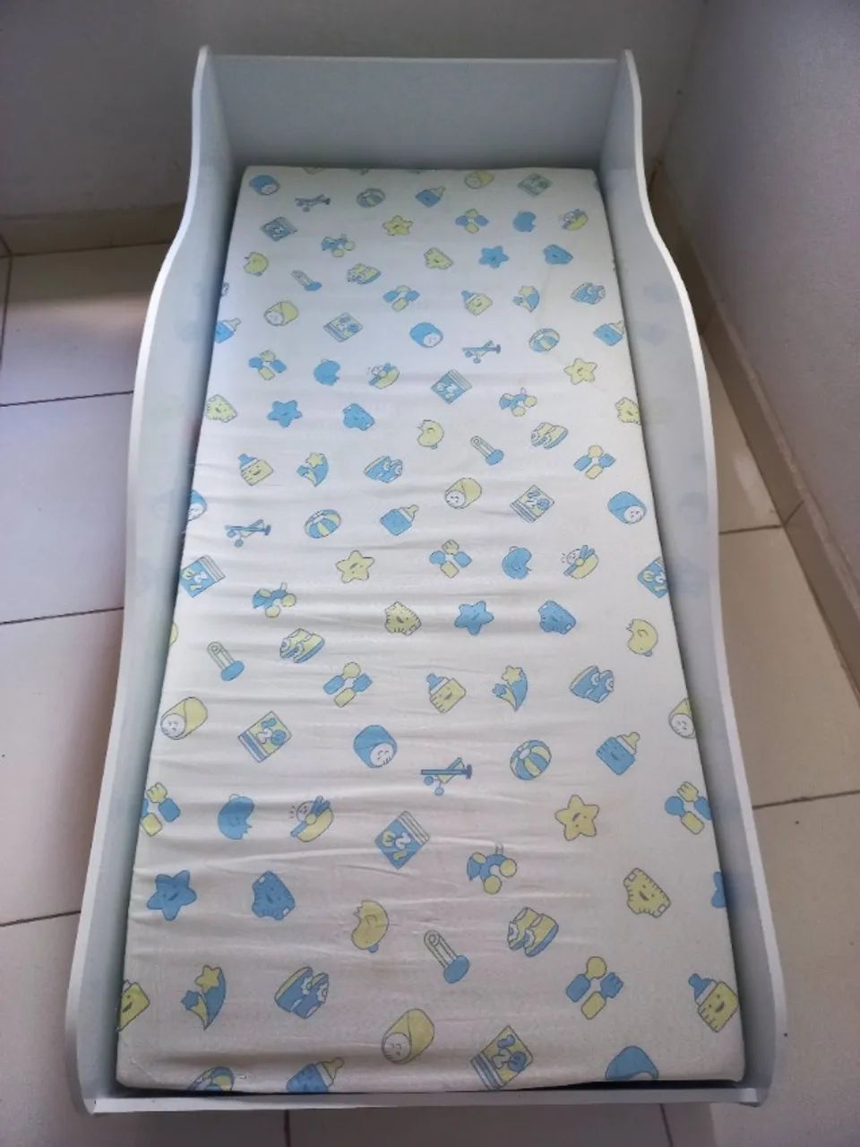 Cama de Carro Infantil  