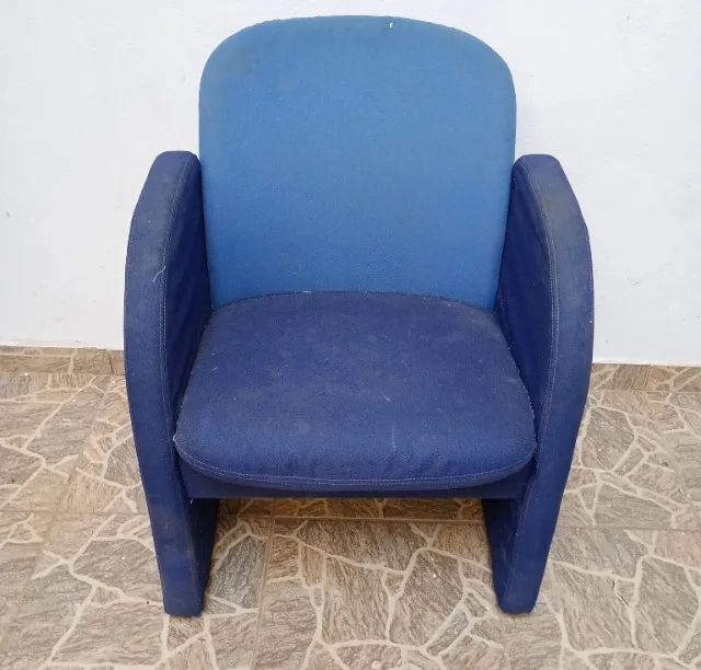 Poltrona de recepção espera interlocutor - Escritório estofada - Usado - Foto 3