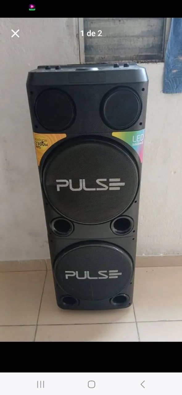 Vende se Caixa de Som Led Nova