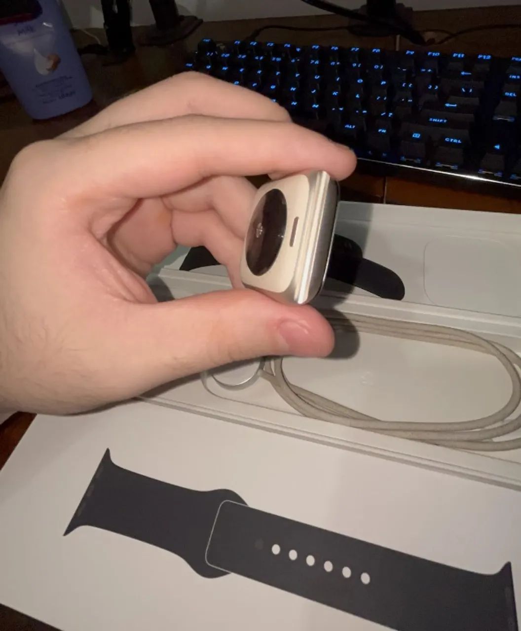 Apple Watch SE 3 44mm GPS Alumínio Estelar (Starlight) - Foto 3