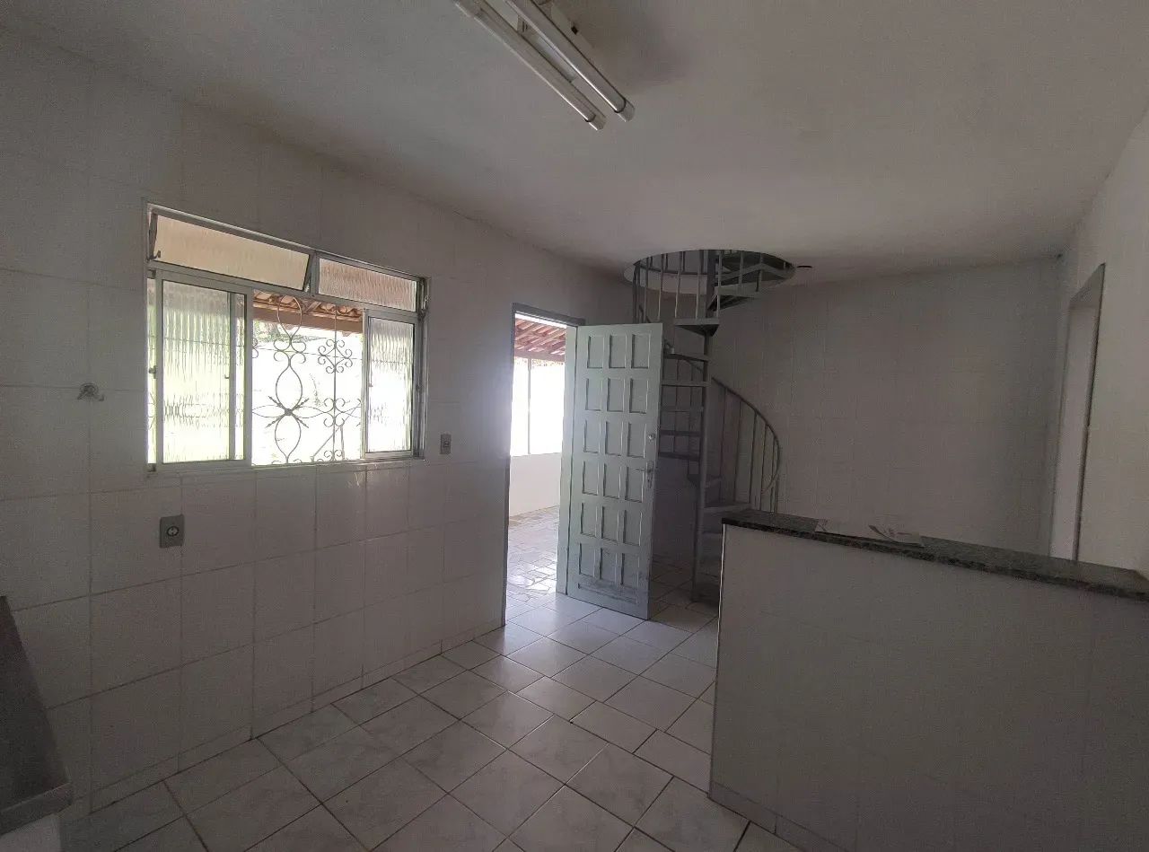 CASA COM PISCINA E LAGO - BAIRRO GRAMINHA - Foto 5