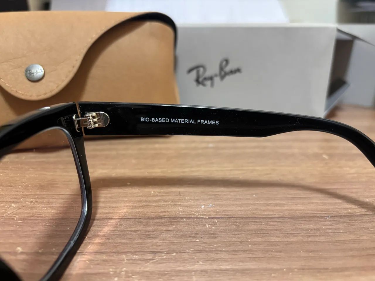 Armaç ão de óculos Ray Ban - Foto 2
