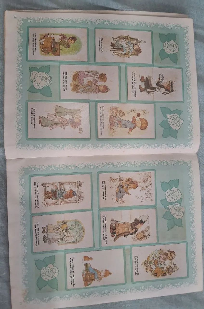 Álbum de figurinhas completo  - Foto 2