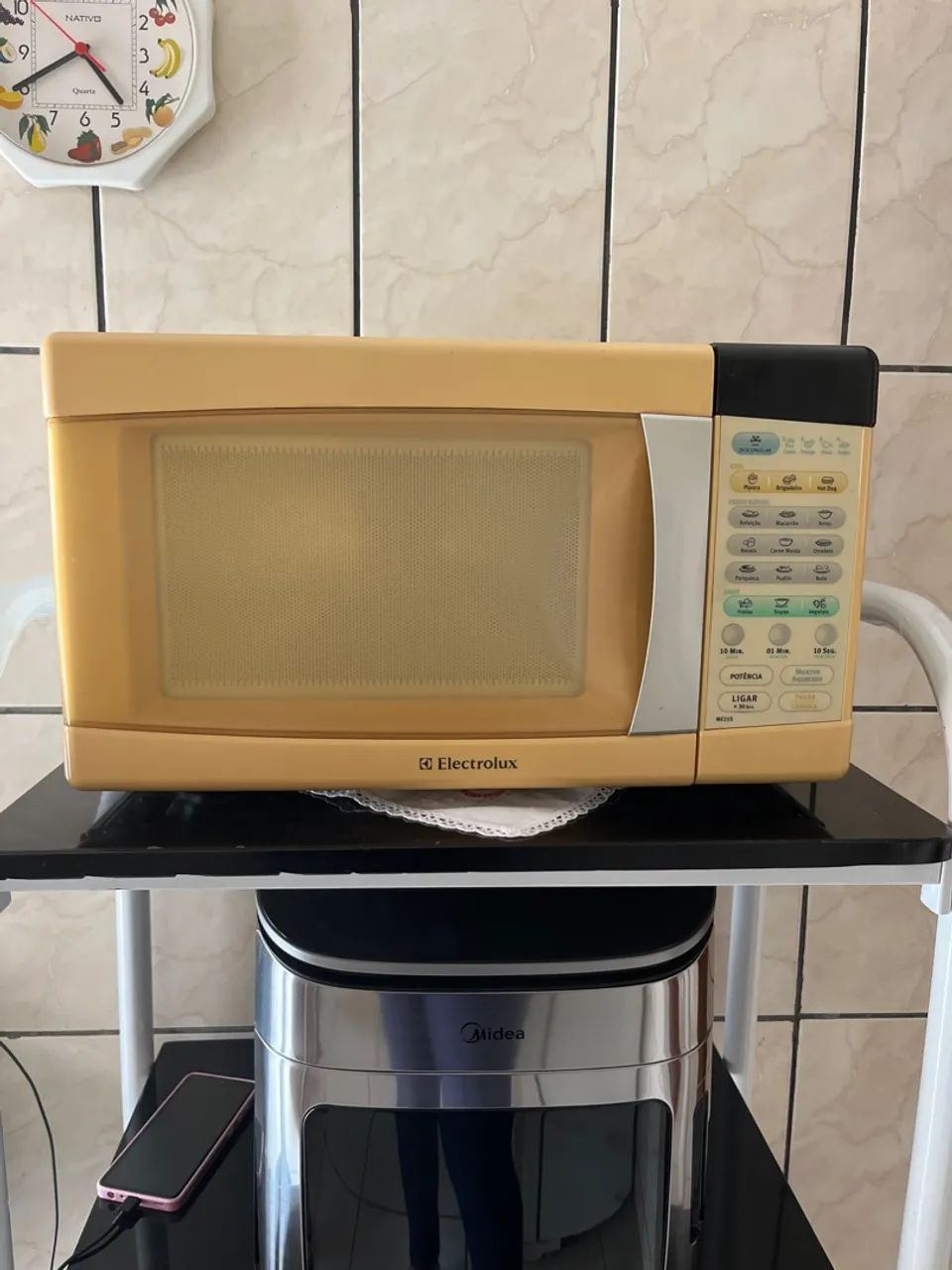 Microondas Electrolux usado