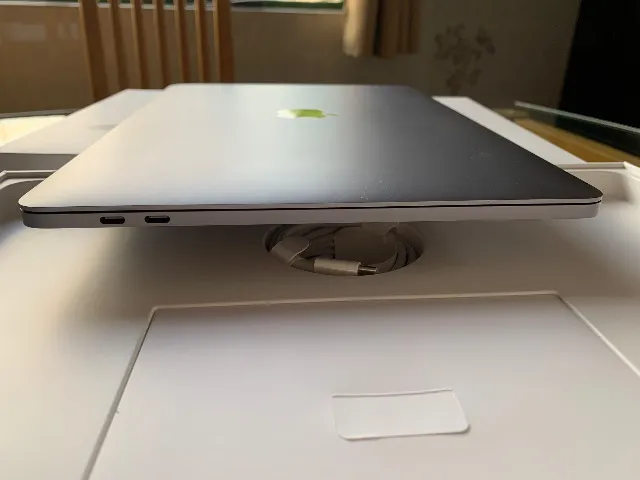 Apple Mac Mini - M1 2020 8GB RAM - 256SSD - Ótimo estado