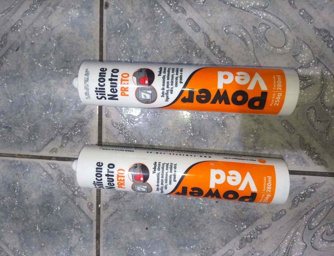 Vende se Silicone Neutro Preto Power Ved (280ml/256g - Foto 2