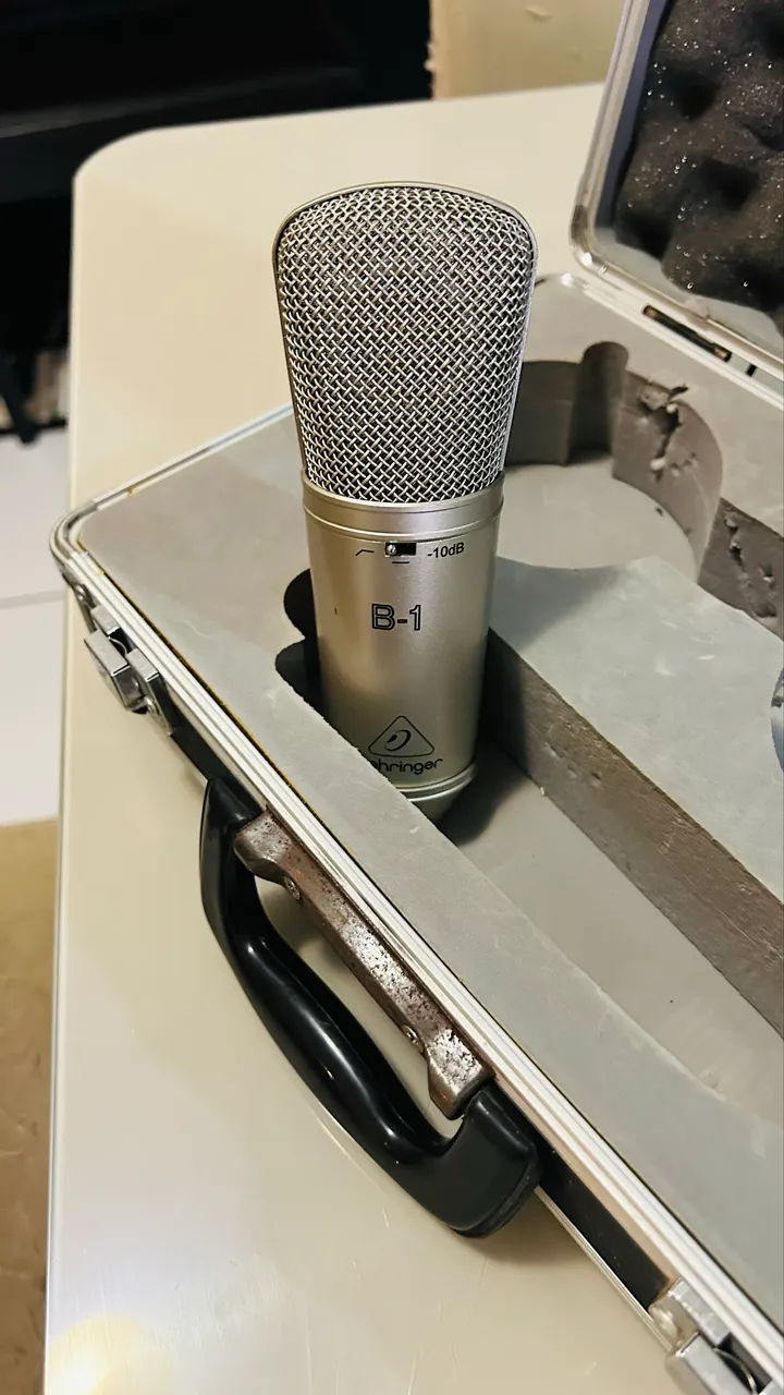 Microfone Sennheiser MD431 II Dave Grohl Foo Fighters - Microfones
