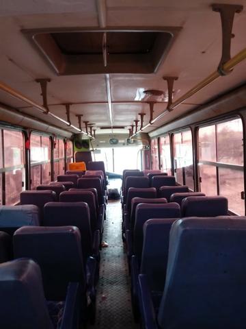 Vende-se Ónibus Escolar - Foto 7
