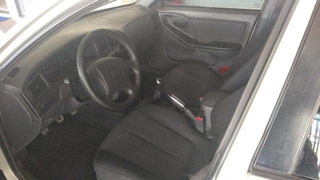 Hyunday - Elantra Gls 2.0 2001 - Foto 9