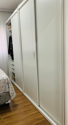 Guarda roupa e criado mudo - Foto 4