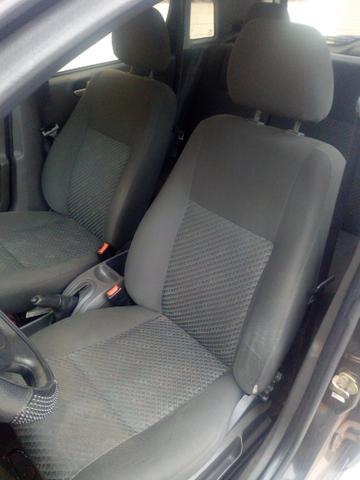 Ford Fiesta Supercharger 1.0 Gasolina 2005 - Foto 7