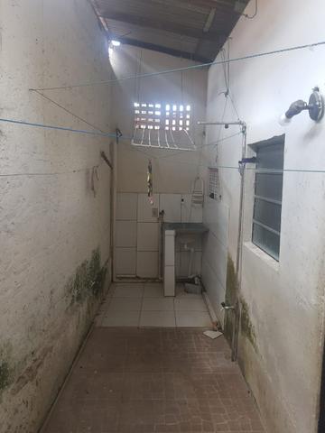 Vende- se uma Casa no Recanto Fialho, aceito carro no negócio - Foto 8