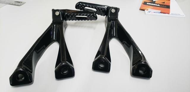 Pedaleira traseira carona cbr100rr cbr 1000rr SP 2018 2019 18 - Foto 2