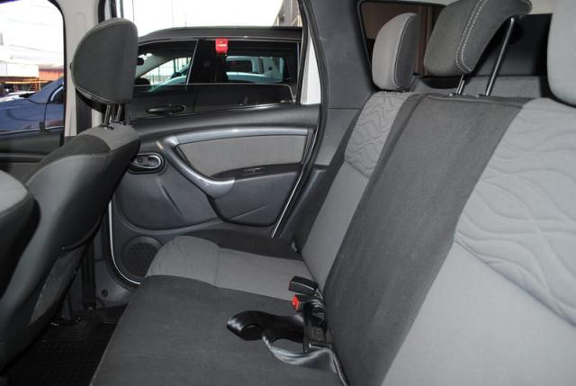 RENAULT DUSTER 2.0 D 4X2 A 2012 - Foto 9