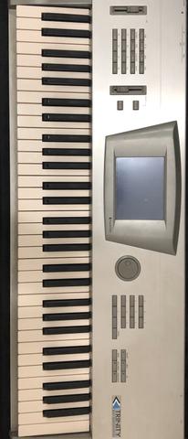 Korg Trinity