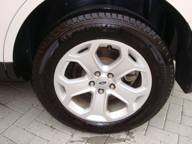 EDGE SEL V6 FWD - Foto 14