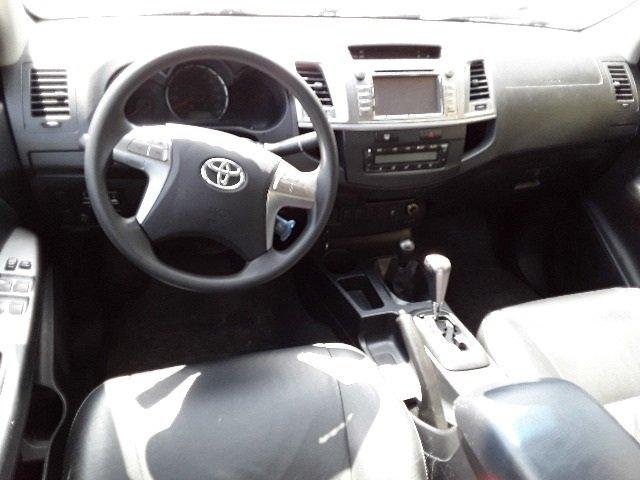 Toyota Hilux 4x4 SRV - Foto 5