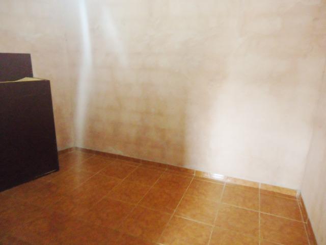 Ótimo preço casa só faltando pintura próxima da principal 300 metros do trem bom - Foto 7