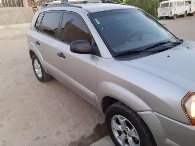 Vendo Tucson GL 2.0 completo (câmbio Automático) - Foto 2