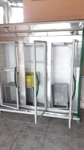 3 portas Expositor Vertical Refrimate, 1260 Litros, 3 Portas - Foto 2